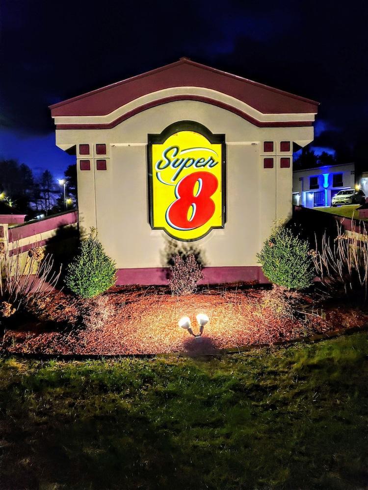 Super 8 By Wyndham West Greenwich/Providence Zewnętrze zdjęcie