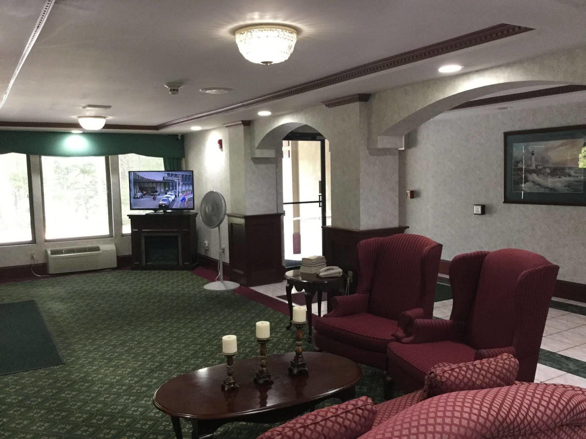 Super 8 By Wyndham West Greenwich/Providence Zewnętrze zdjęcie