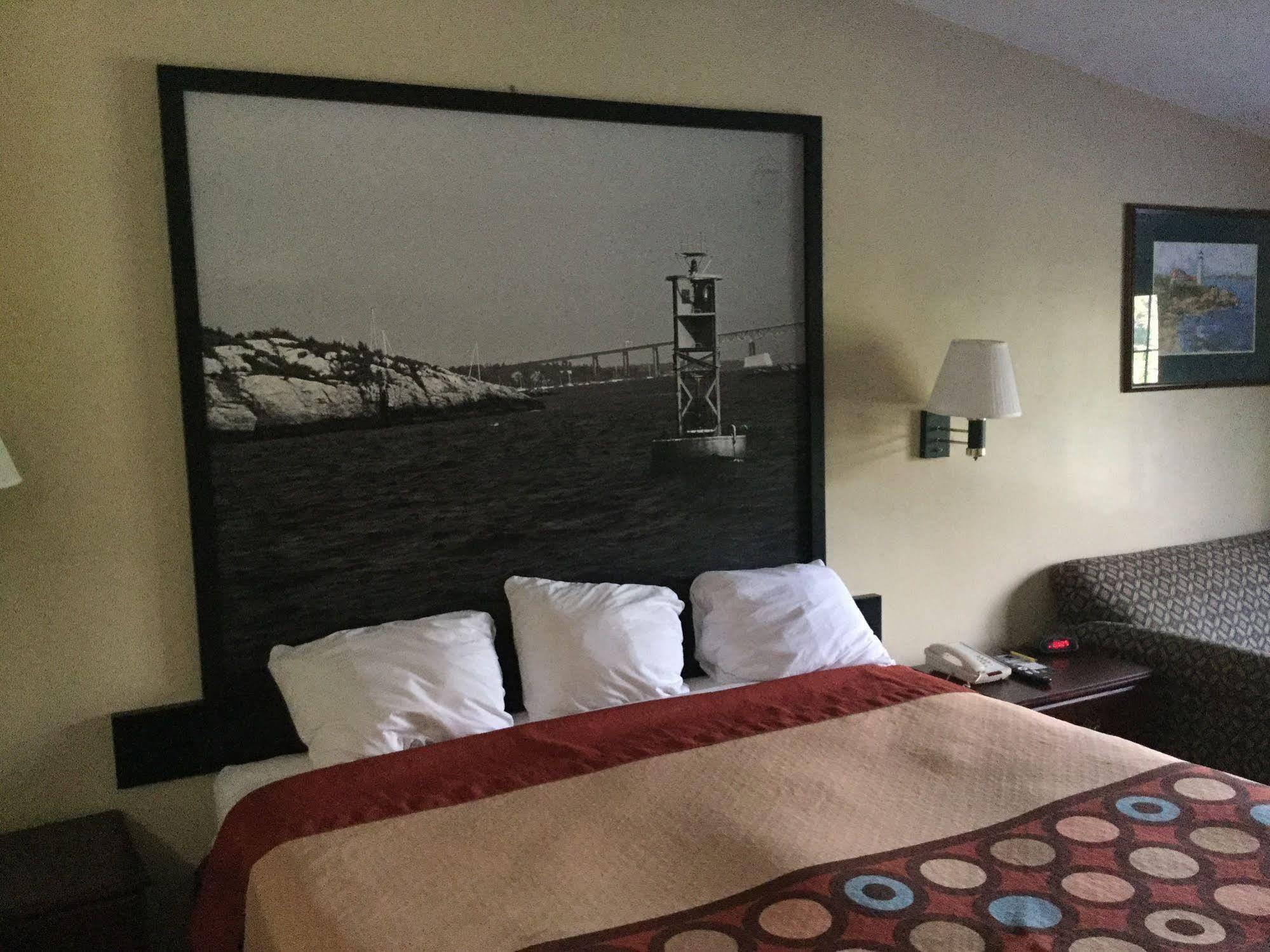 Super 8 By Wyndham West Greenwich/Providence Zewnętrze zdjęcie