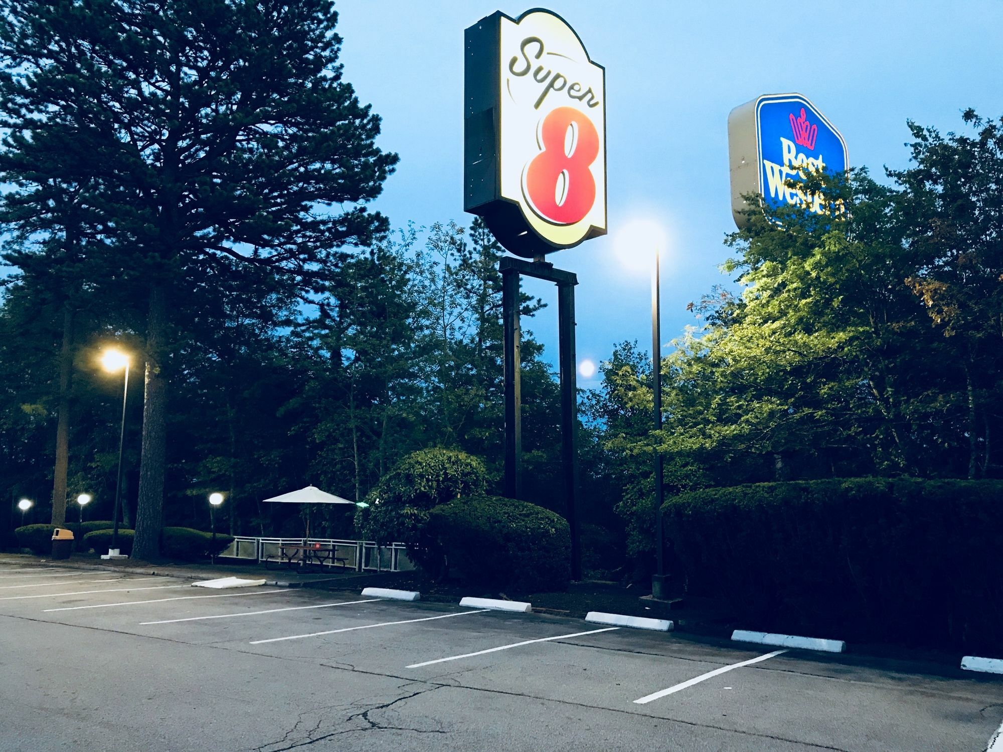 Super 8 By Wyndham West Greenwich/Providence Zewnętrze zdjęcie